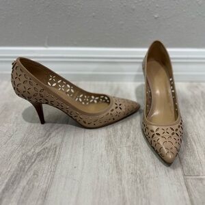 MICHAEL Michael Kors Laser Cutout Leather Pumps 6M